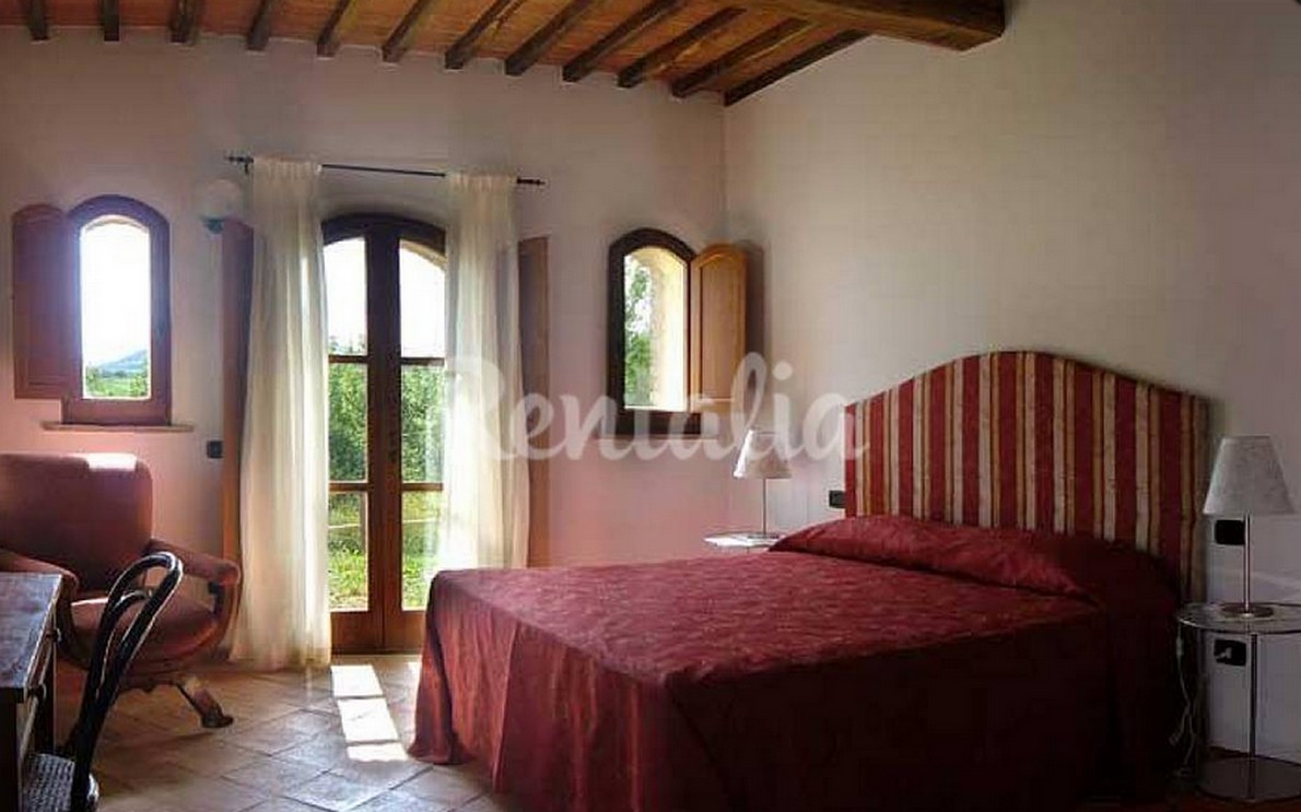 Uno degli appartamenti del casale 