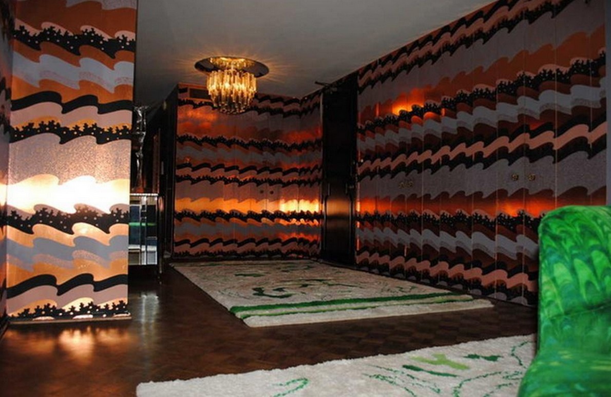 Appartamento con colori psichedelici