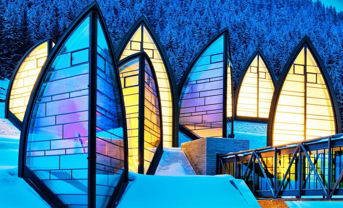 Strutture in vetro e acciaio