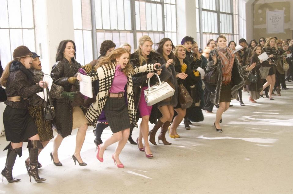 Perché il cervello ti inganna quando decidi di andare per saldi