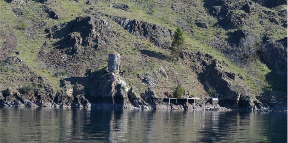 Dopo le mini case arrivano i mini castelli: quello che ti presentiamo ha 27 m2 e costa 78.000 euro