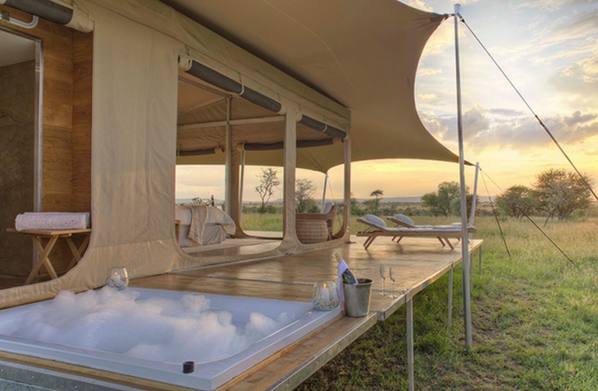 Un soggiorno nel bel mezzo del Serengeti circondati dai leoni (Fotogallery)