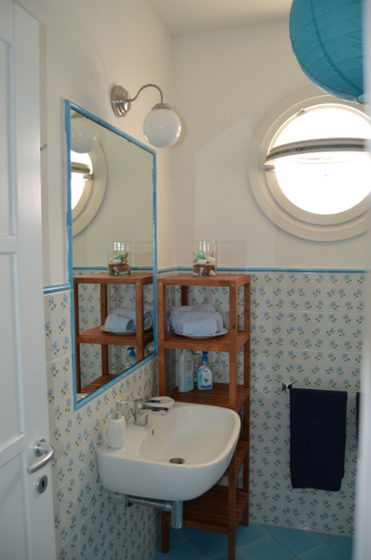 Lo staging di una casa vacanze, come arredare a poco prezzo un immobile per l'estate (Foto)