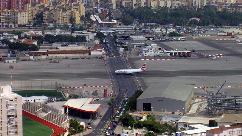7pista-aterrizaje-gibraltar