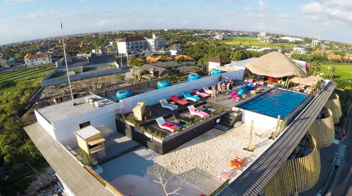 Godere del leggendario tramonto balinese sdraiati su un'amaca per soli 36 euro a notte