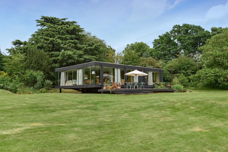 Il gioiello architettonico nascosto che “fluttua” in mezzo alla campagna inglese