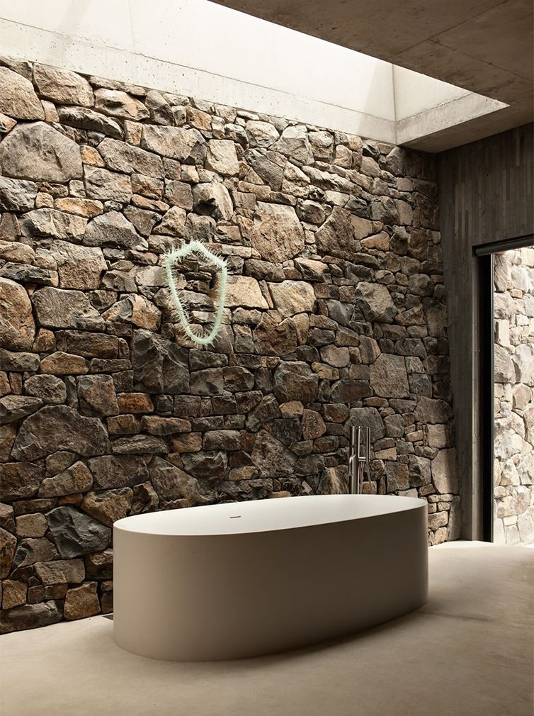 Una vasca da bagno fuori dal comune salon_06