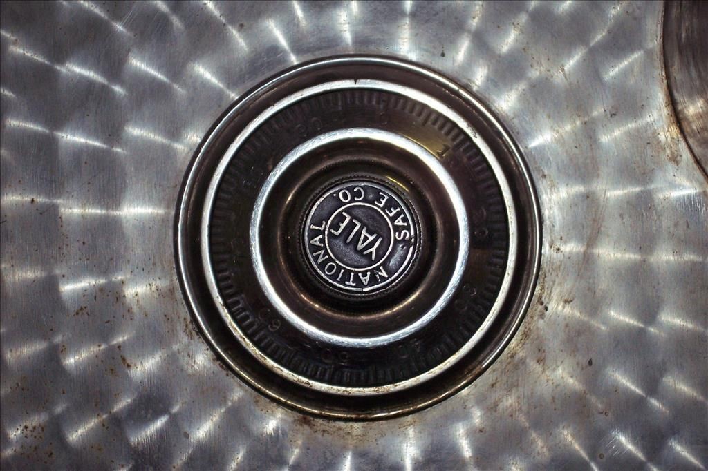 Un particolare banco_04_0