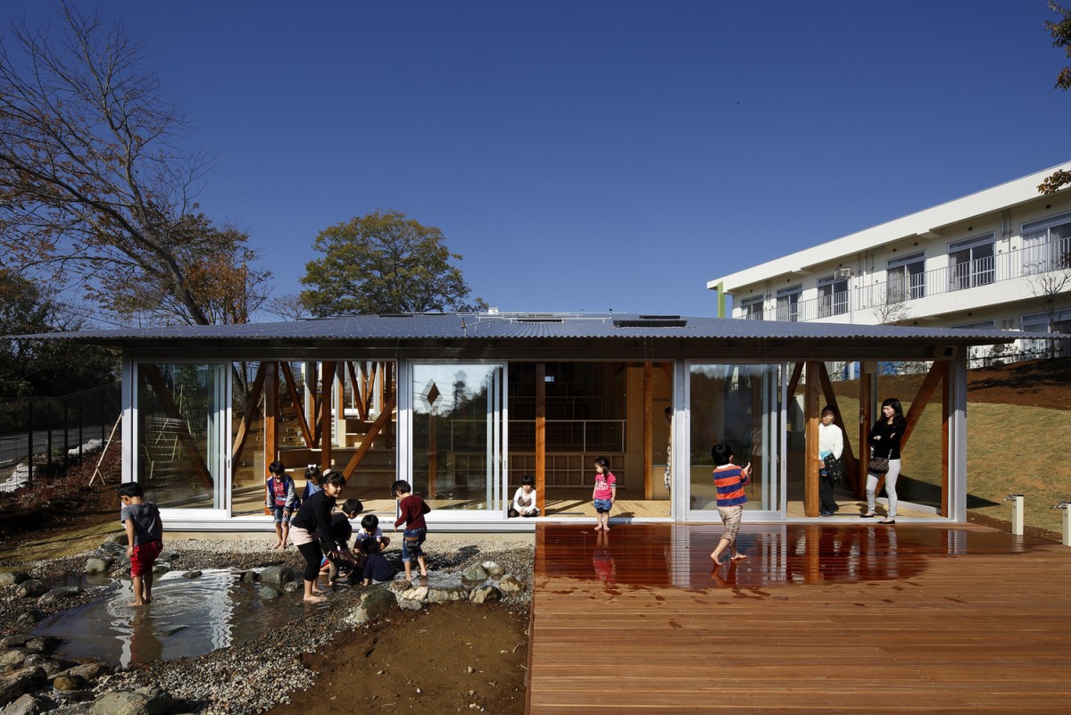 Hakusui Nursery School a Chiba (Giappone) / Yamazaki Kentaro Come dovrebbero essere le scuole nel XXI secolo (Foto)