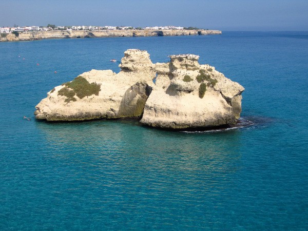 5. Torre dell'Orso, in provincia di Lecce Le spiagge più belle e meno conosciute
