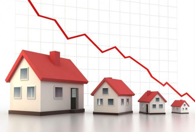 Prezzi case in calo dello 0,6% a maggio, valori giù del 5,7% in un anno