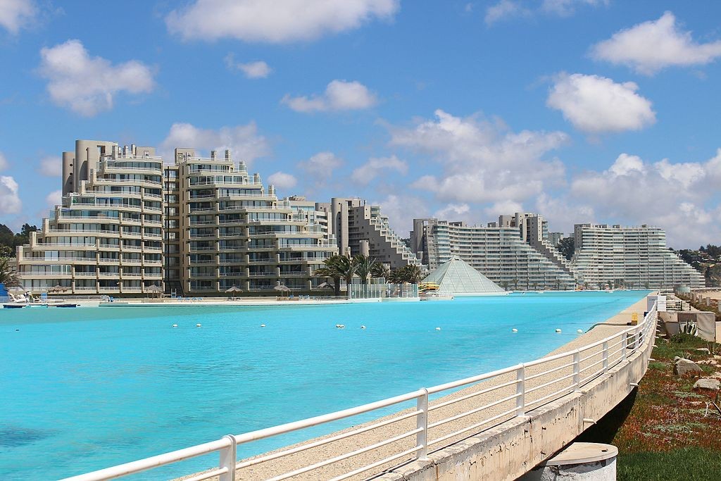 piscina-san-alfonso-del-mar-chile