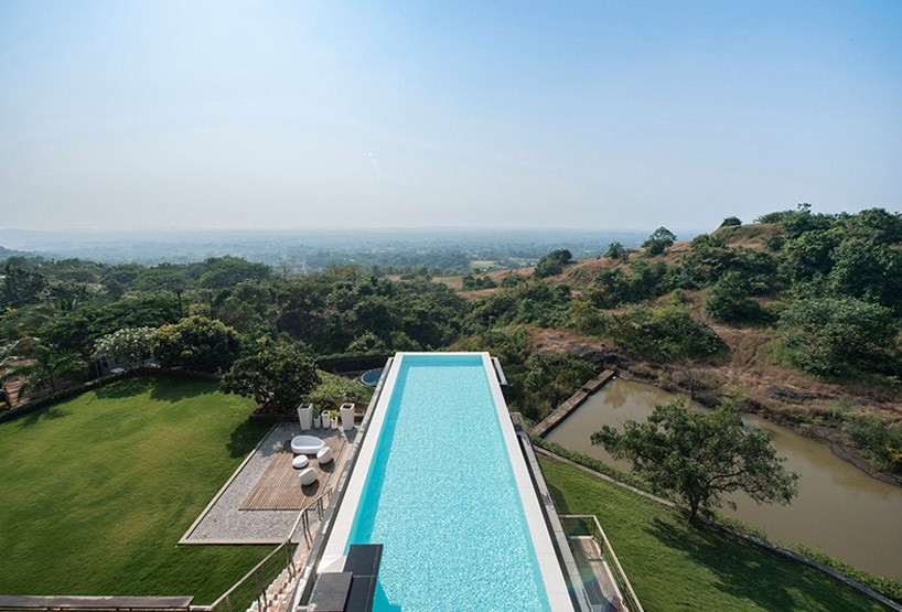 shroffleon-aurelia-house-pool-mumbai-1