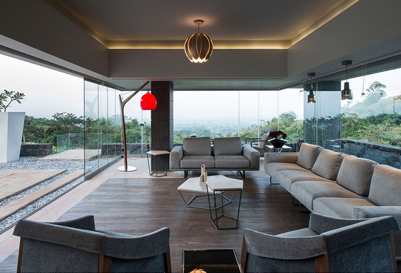 shroffleon-aurelia-house-pool-mumbai-12