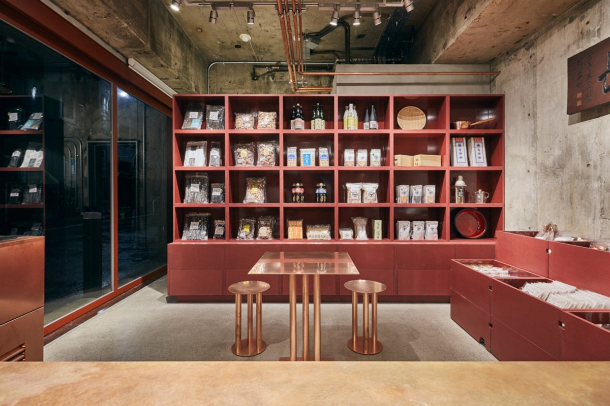 yagicho-honten-schemata-architects-interiors-retail-japan-tokyo_dezeen_1704_col_16
