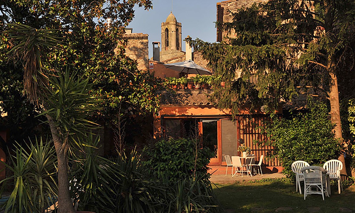 Una casa affascinante nel bel mezzo dell’universo di Dalí