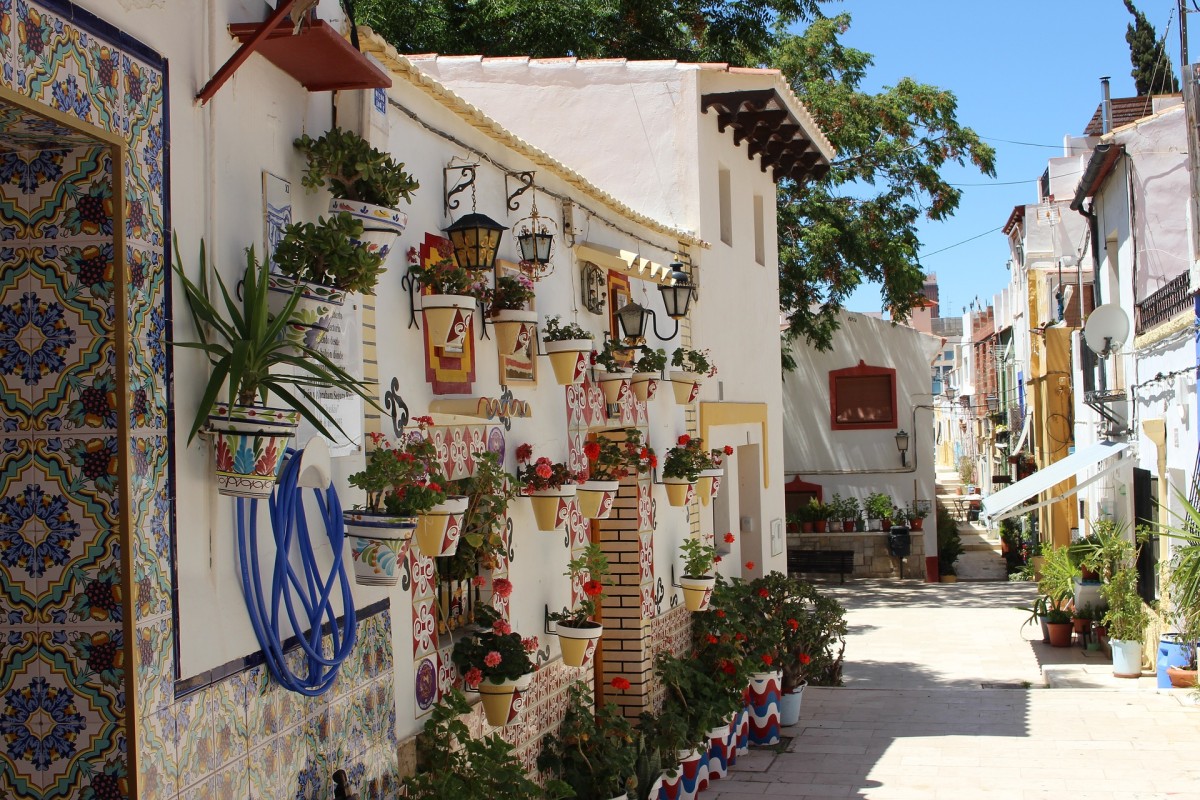 2. Costa Blanca Costa Blanca