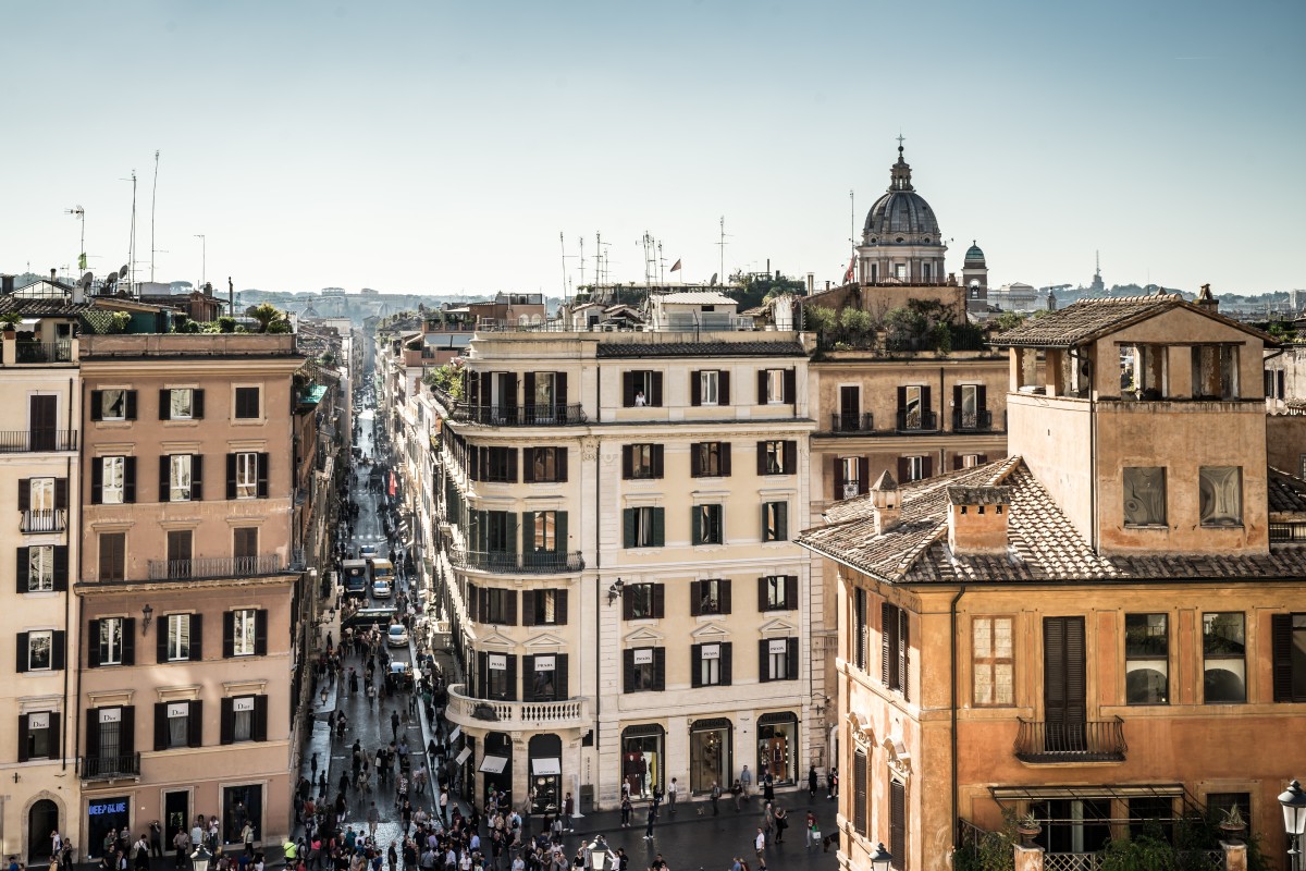 4. Roma Roma