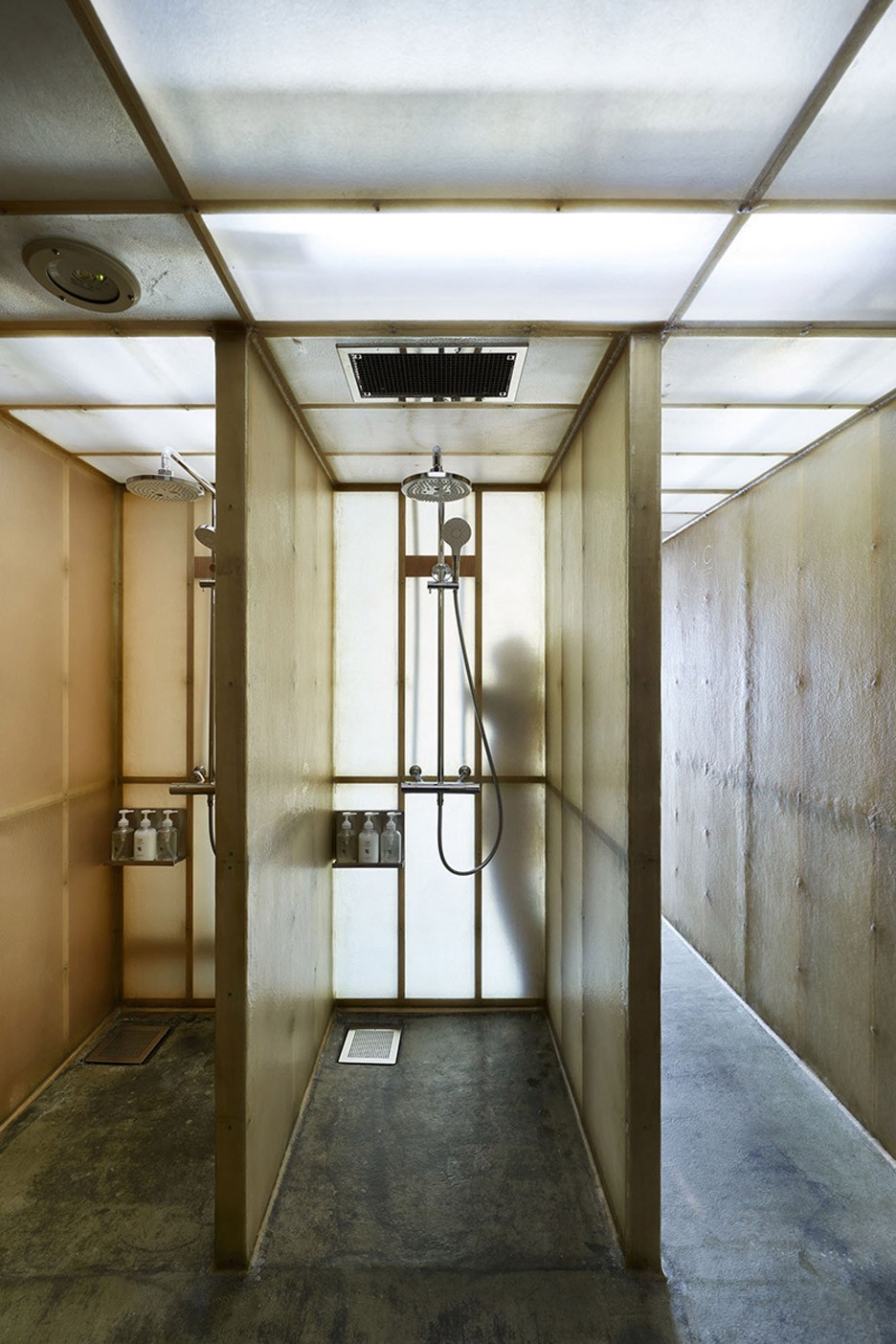do-c-ebisu_-schemata-architecture-hotels-japan_dezeen_936_col_12