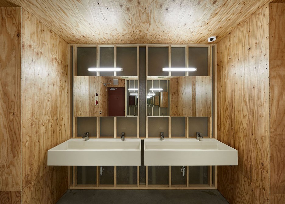 do-c-ebisu_-schemata-architecture-hotels-japan_dezeen_936_col_14