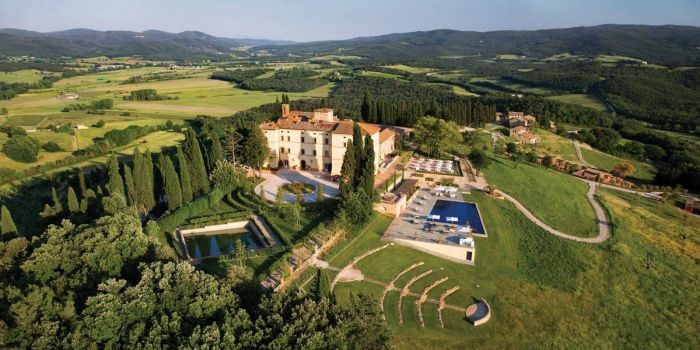 Il Castello di Casole in Toscana acquisito dal gruppo Belmond