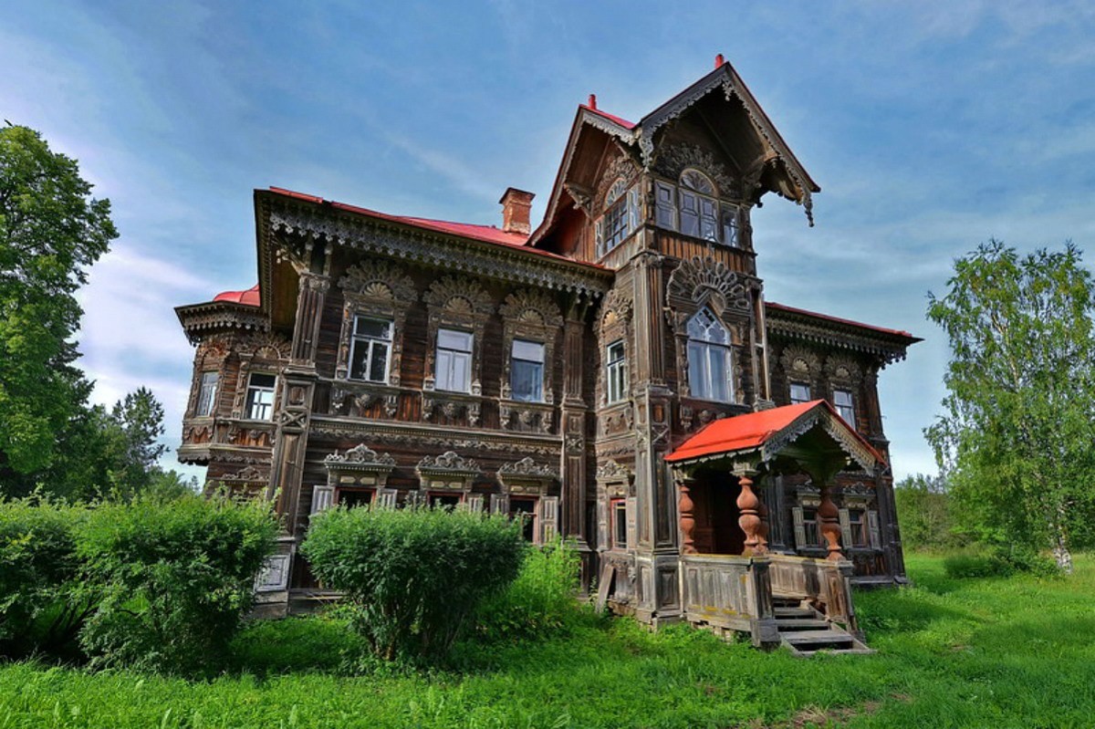 pogorelovoabandonedhouse_portada