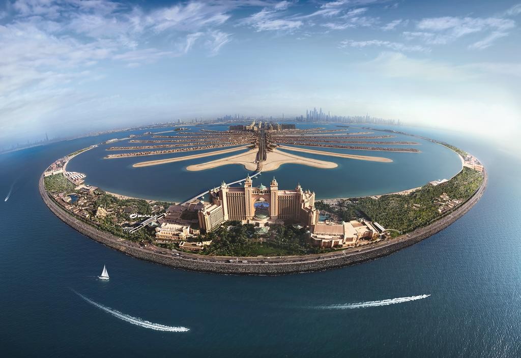 Una notte ai fan di Facebook, l'iniziativa di un resort a cinque stelle di Dubai