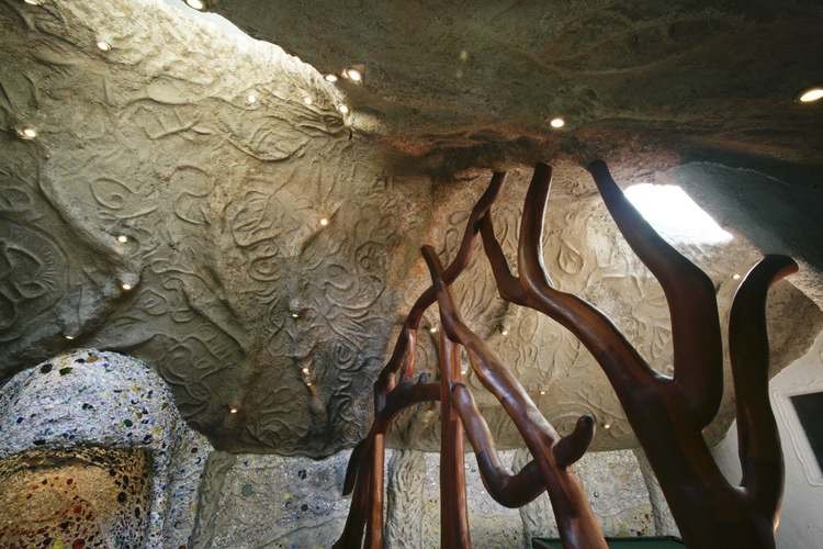 mushroomhouse-interiors