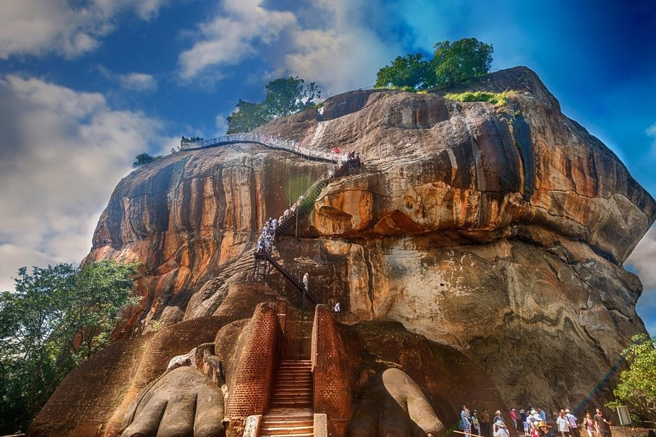 Scalinata Haiku, Sigiriya, Sri Lanka escaleras_haiku