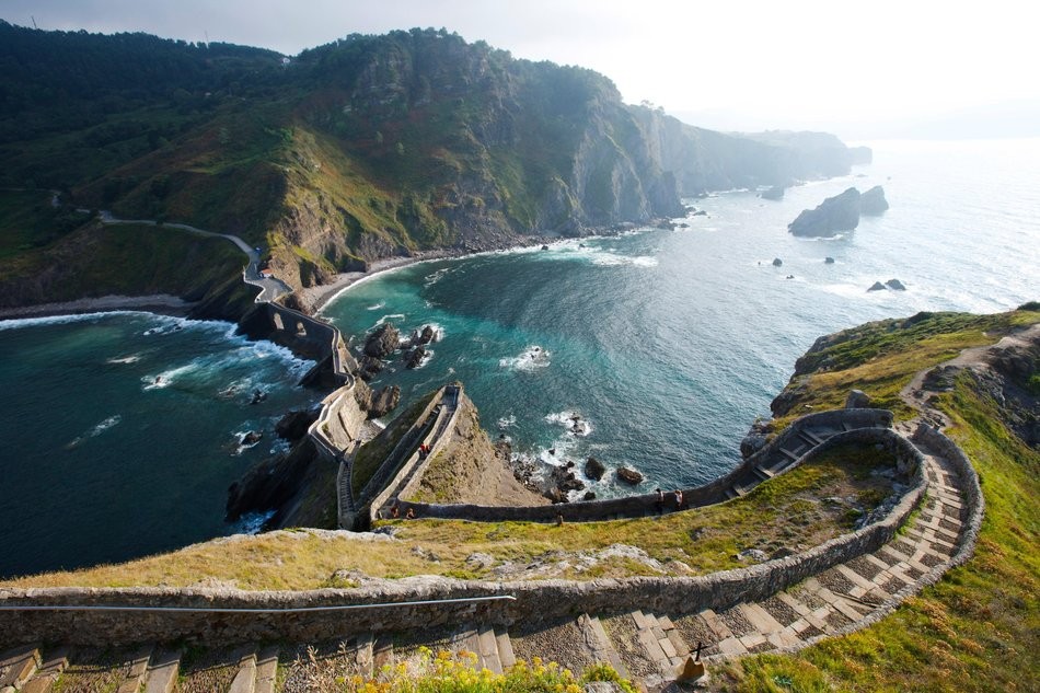 San Juan de Gaztelugatxe, Biscaglia, Spagna san_juan_de_gaztelugatxe