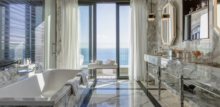 Una spa vista mare