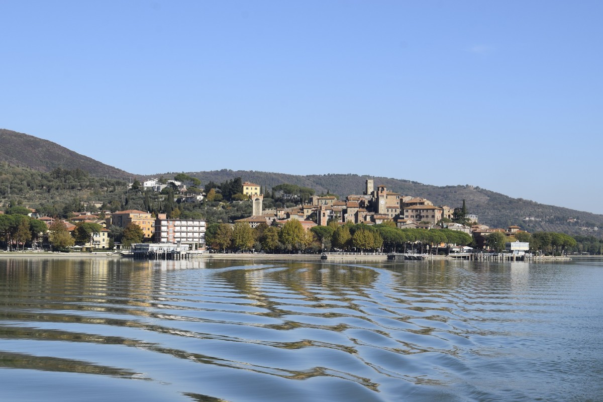 Lago Trasimeno: dove si specchiano i bei borghi umbri