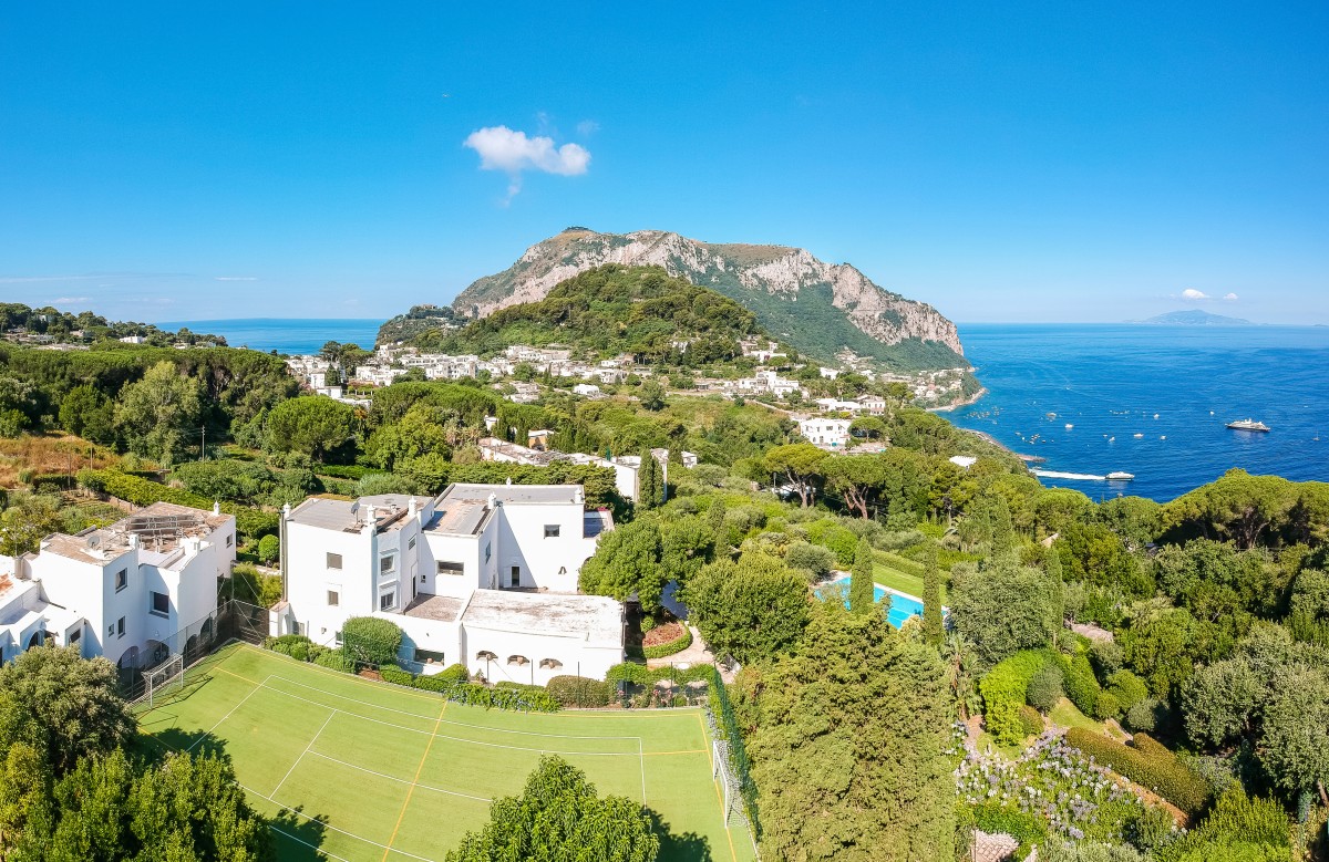 Capri, in vendita la villa dove Totò passava le vacanze