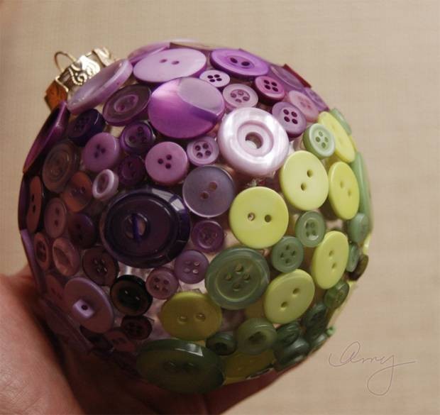 Una palla di Natale colorata