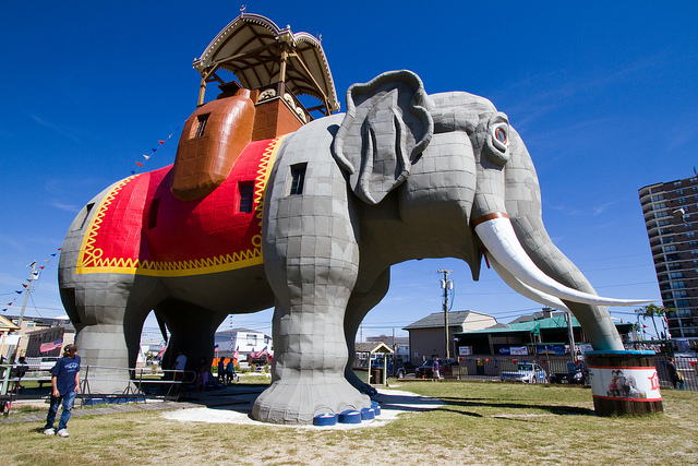 L'elefante Lucy E`un'attrazione turistica