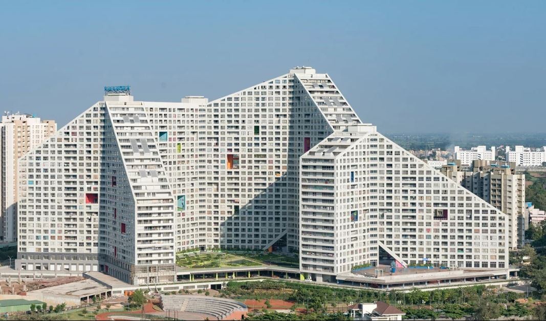 Megastrutture o come far vivere 5000 persone in un unico edificio