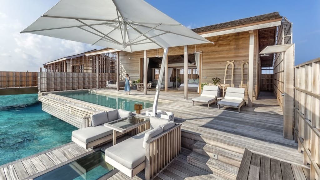 Trascorrere una notte in questo hotel-isola sostenibile costa 3.500 euro