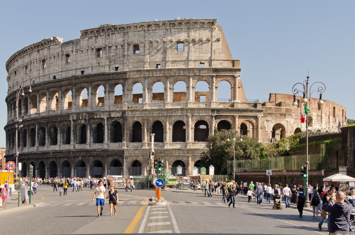 Rigenerazione urbana Roma, recupero di vecchie scuole e fabbriche per il rilancio della città