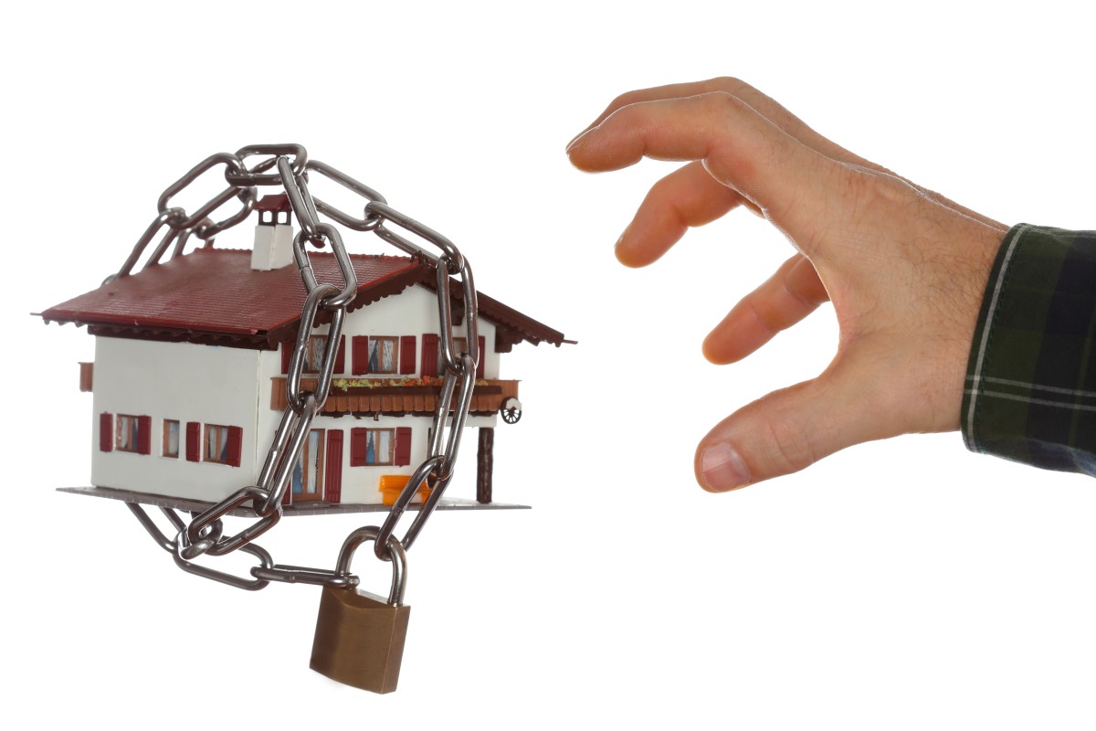 Sequestro casa coniugale, legittimo anche se assegnata all’ex coniuge