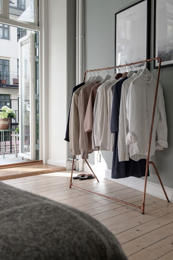 Come liberarsi del superfluo in casa: le cinque regole del metodo Danshari