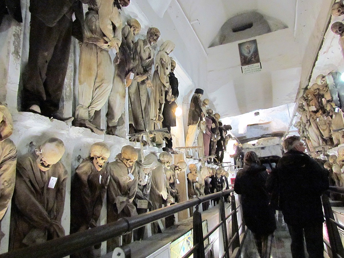 Capuchin catacombs in Palermo / Wikimedia Commons