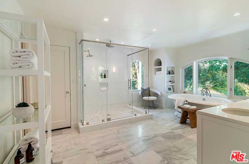 La villa di Jessica Alba a Beverly Hills