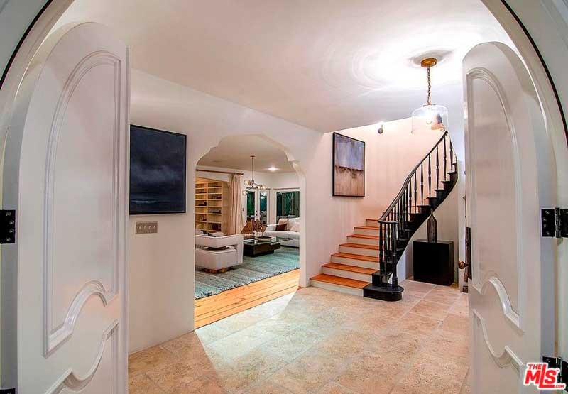 La villa di Jessica Alba a Beverly Hills