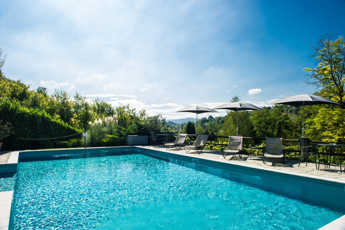 ...as is the swimming pool and lounge area
