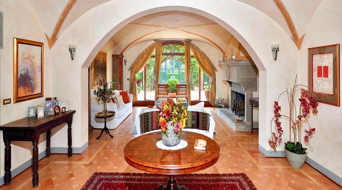 The lounge with its open fireplace is the perfect space for entertaining