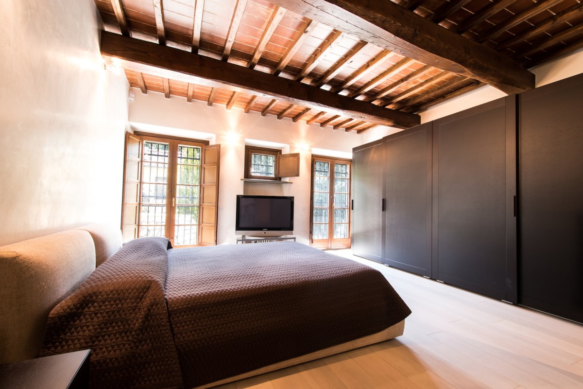 Die Schlafzimmer sind stilvoll und modern eingerichtet