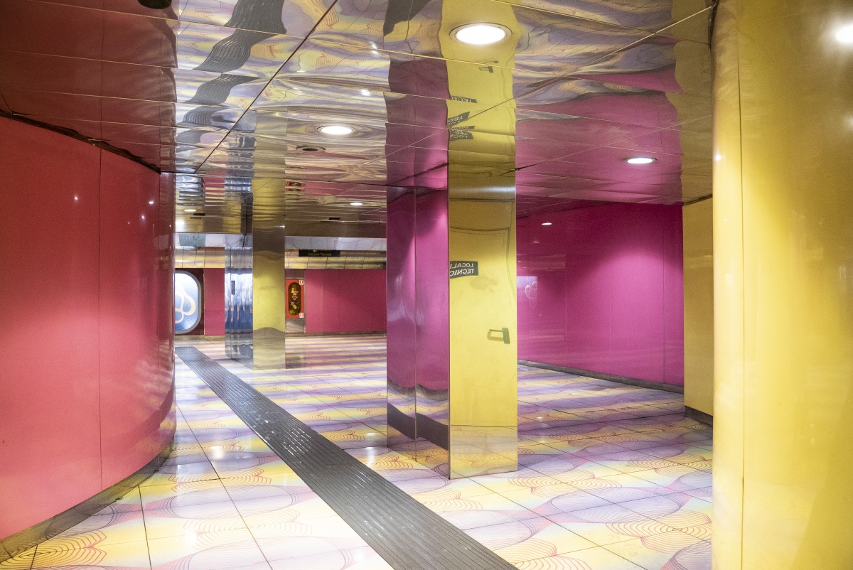 Stazione Università a Napoli