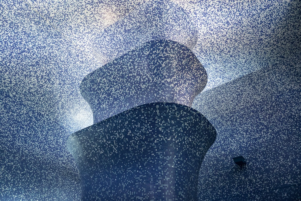 Dettaglio della stazione Toledo a Napoli