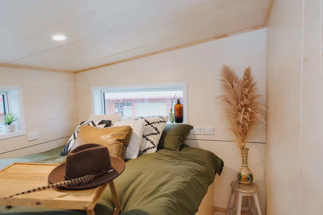 Vivere in meno di 15 m2? Questa mini casa mobile neozelandese dimostra che si può