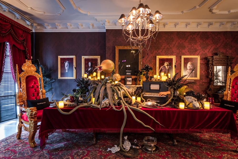 Un Halloween da brividi nella casa della famiglia Addams
